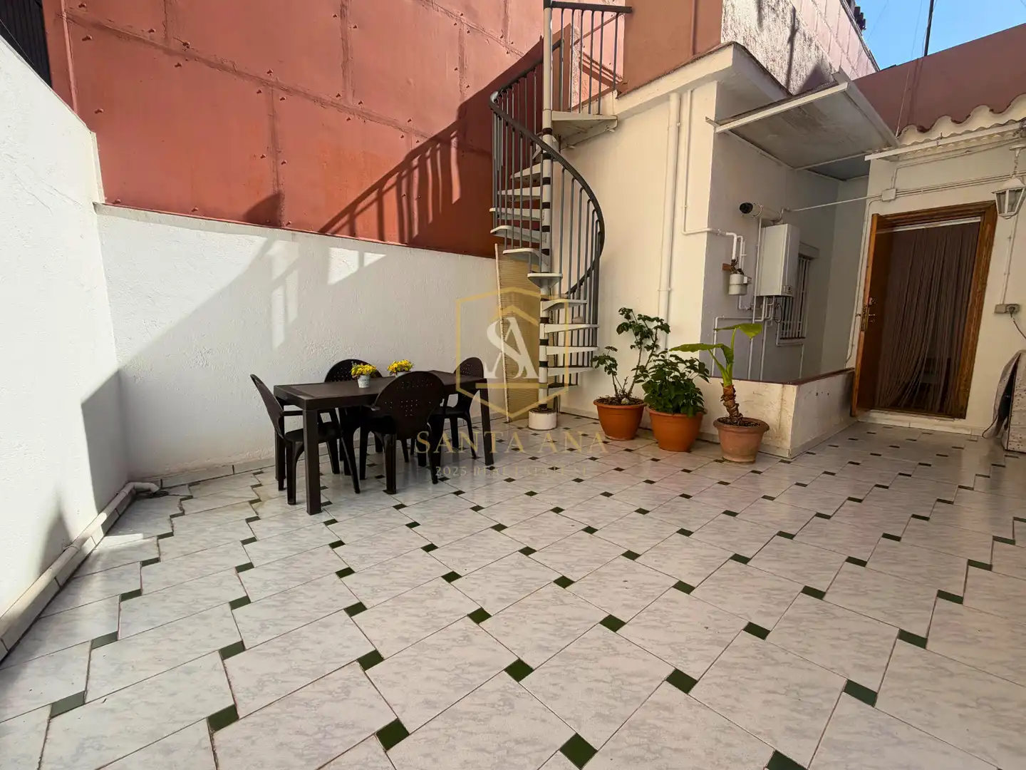 Terrace of Detached homes for sale in Badalona  with Air Conditioner, Heating and Parquet flooring