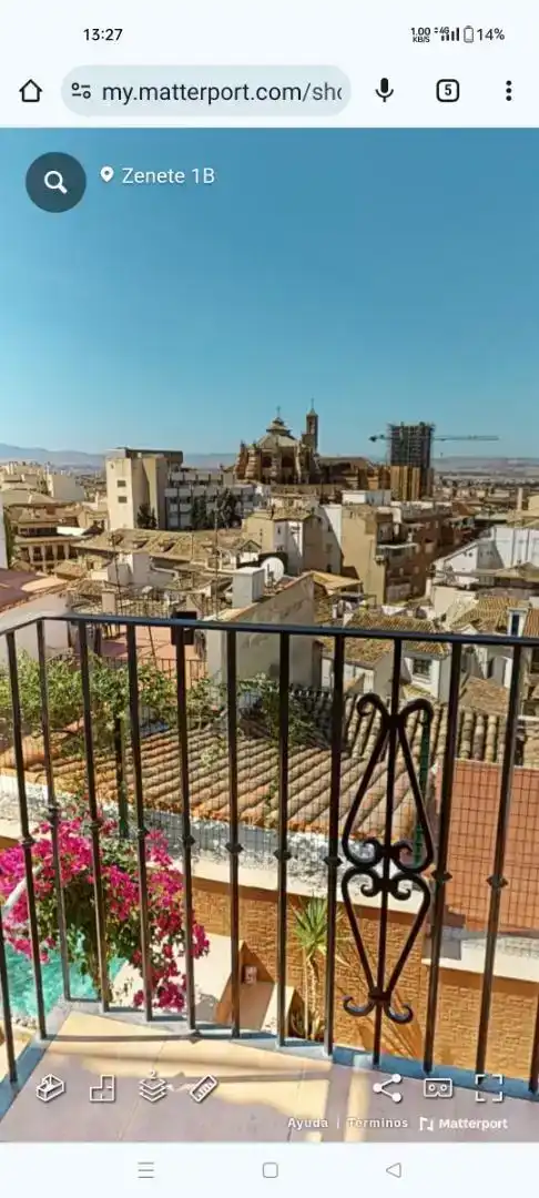 Vista exterior de Casa o xalet en venda en  Granada Capital amb Aire condicionat i Balcó