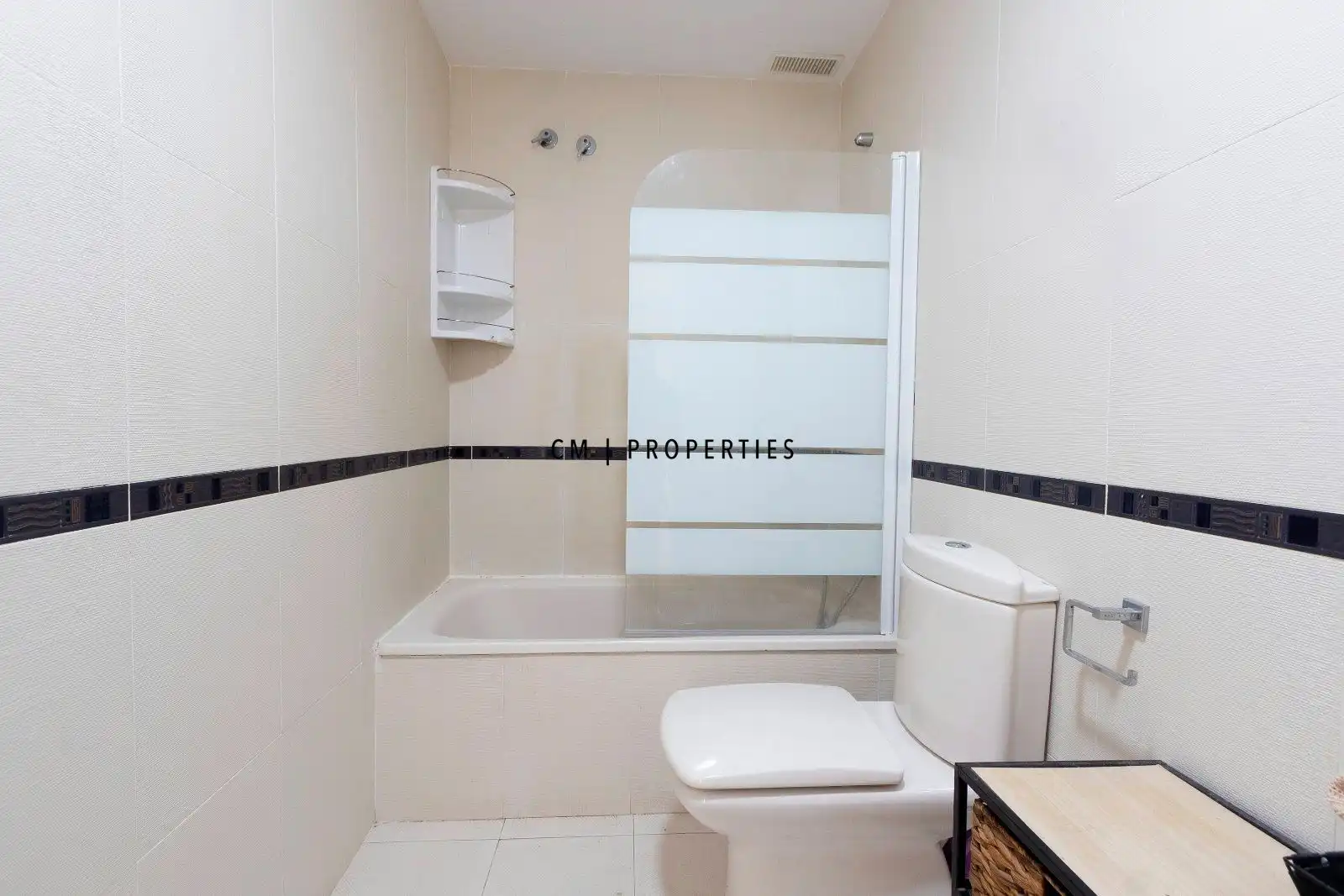 Attic for rent in Salines, de Les, Corinto - Almarda