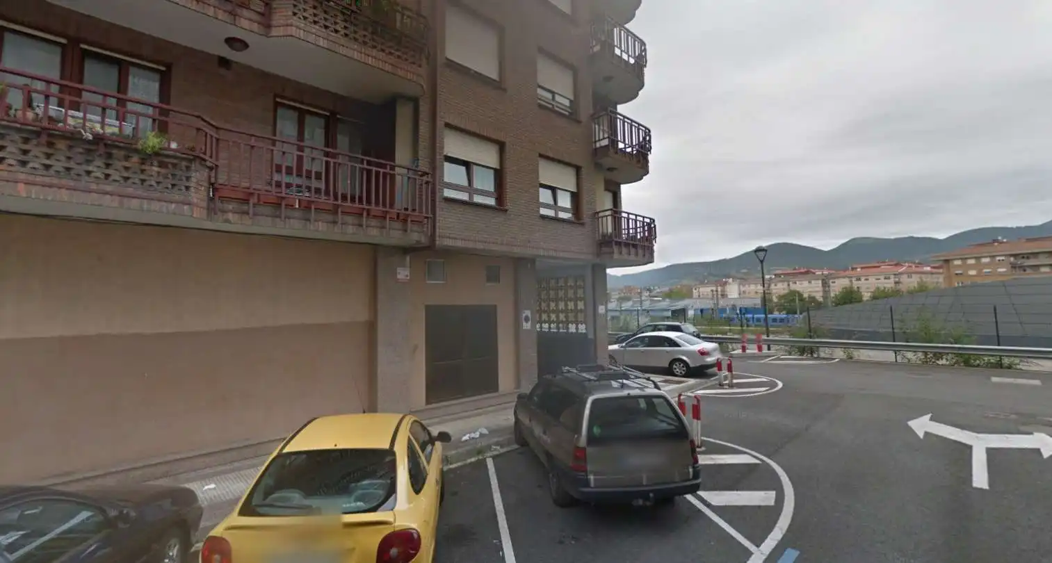 Aparcament de lloguer a Durango
