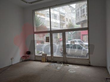 Local comercial en venda a A Milagrosa