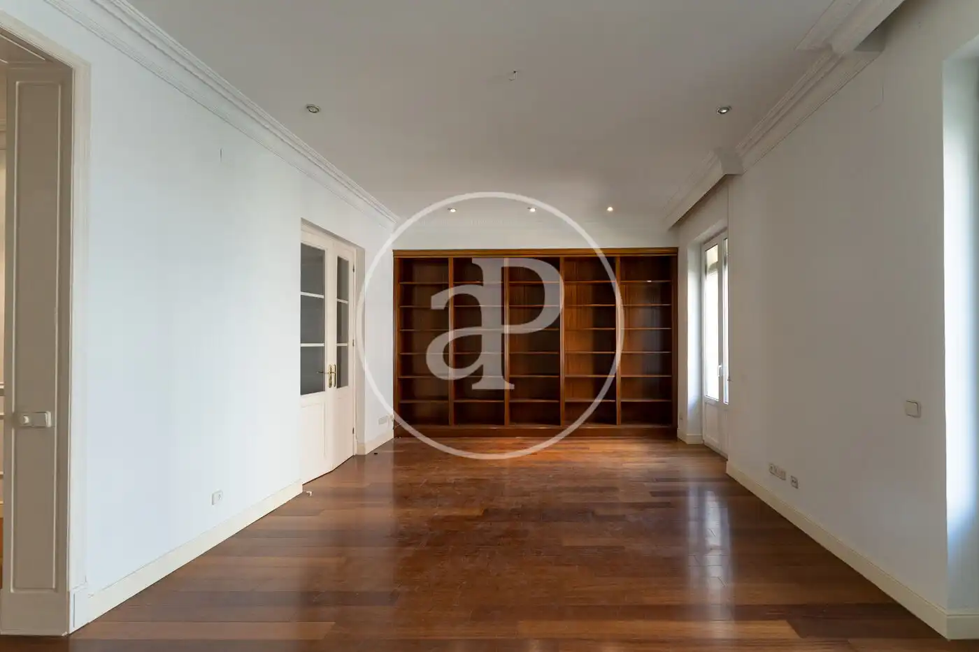 Sala d'estar de Pis de lloguer en Madrid amb Calefacció, Traster i Balcó