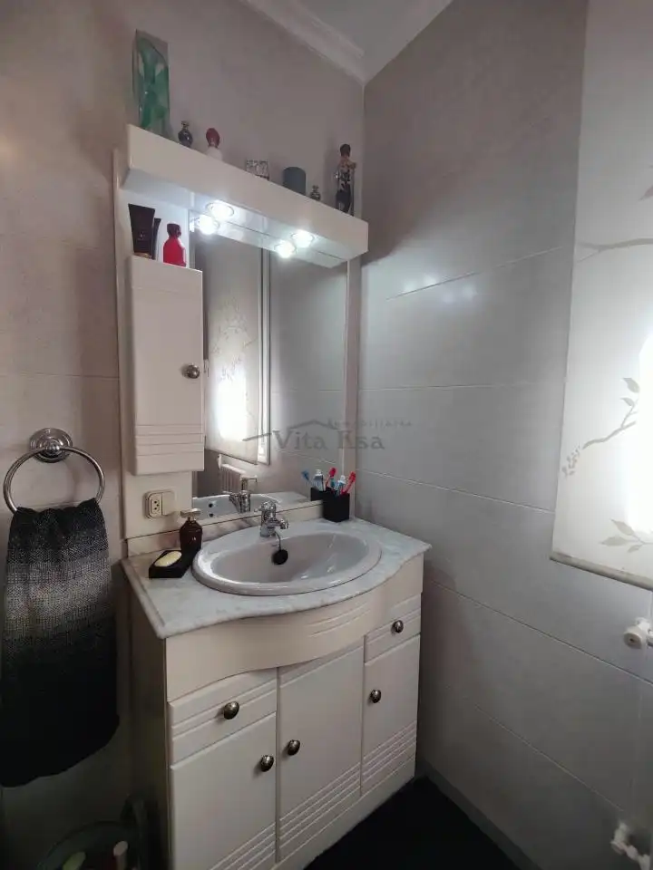 Bathroom of Houses for sale in Ourense Capital   with Heating, Private garden and Swimming Pool