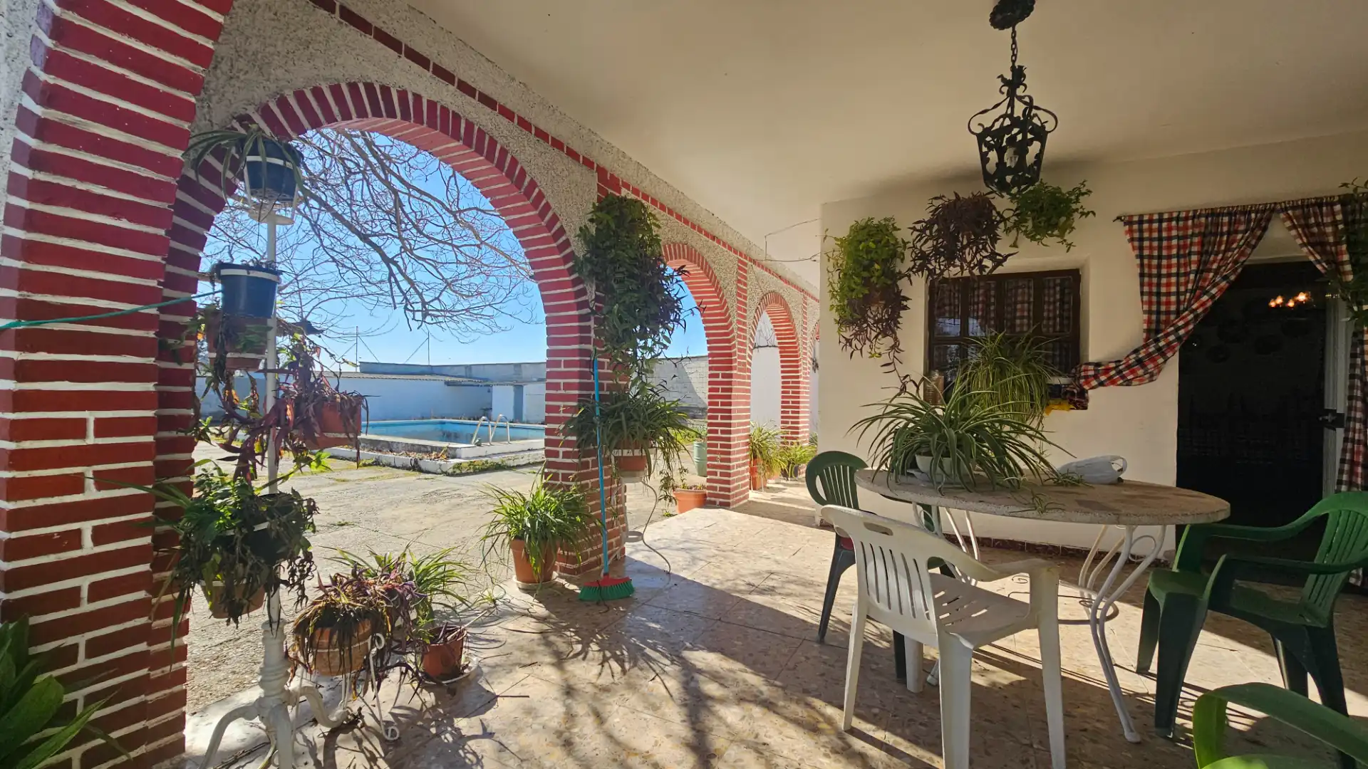 Houses for sale in Calle Mayor, Casetas - Villarrapa