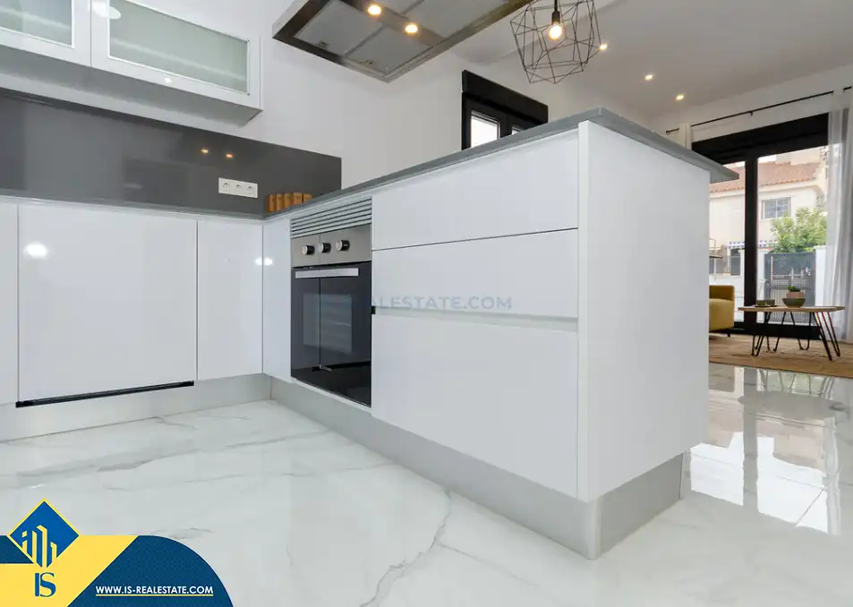 Villa avec piscine à vendre à Zona Carrefour - Urbanizaciones, imagen 4