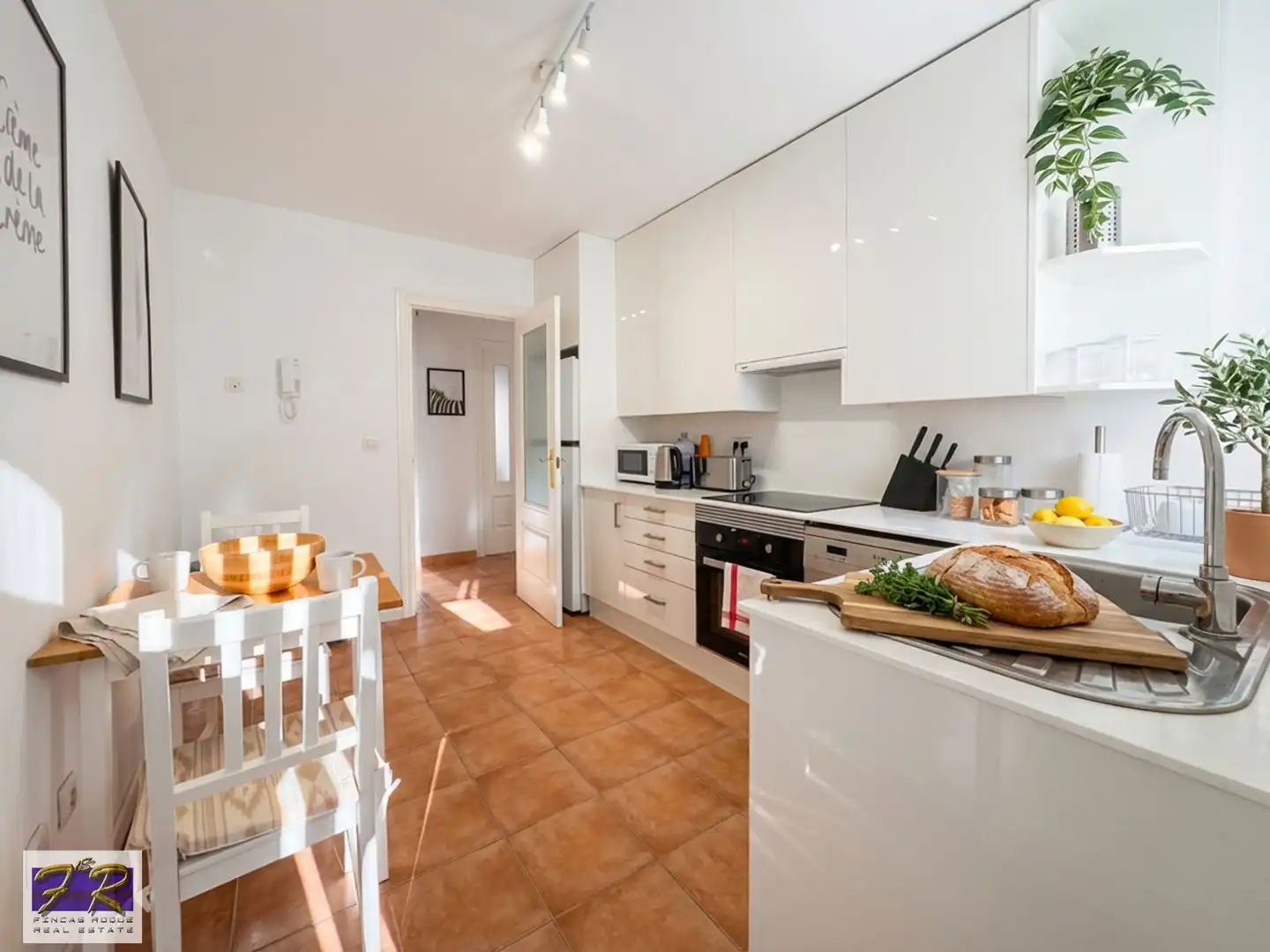 Kitchen of Flat for sale in Pollença  with Air Conditioner, Terrace and Furnished