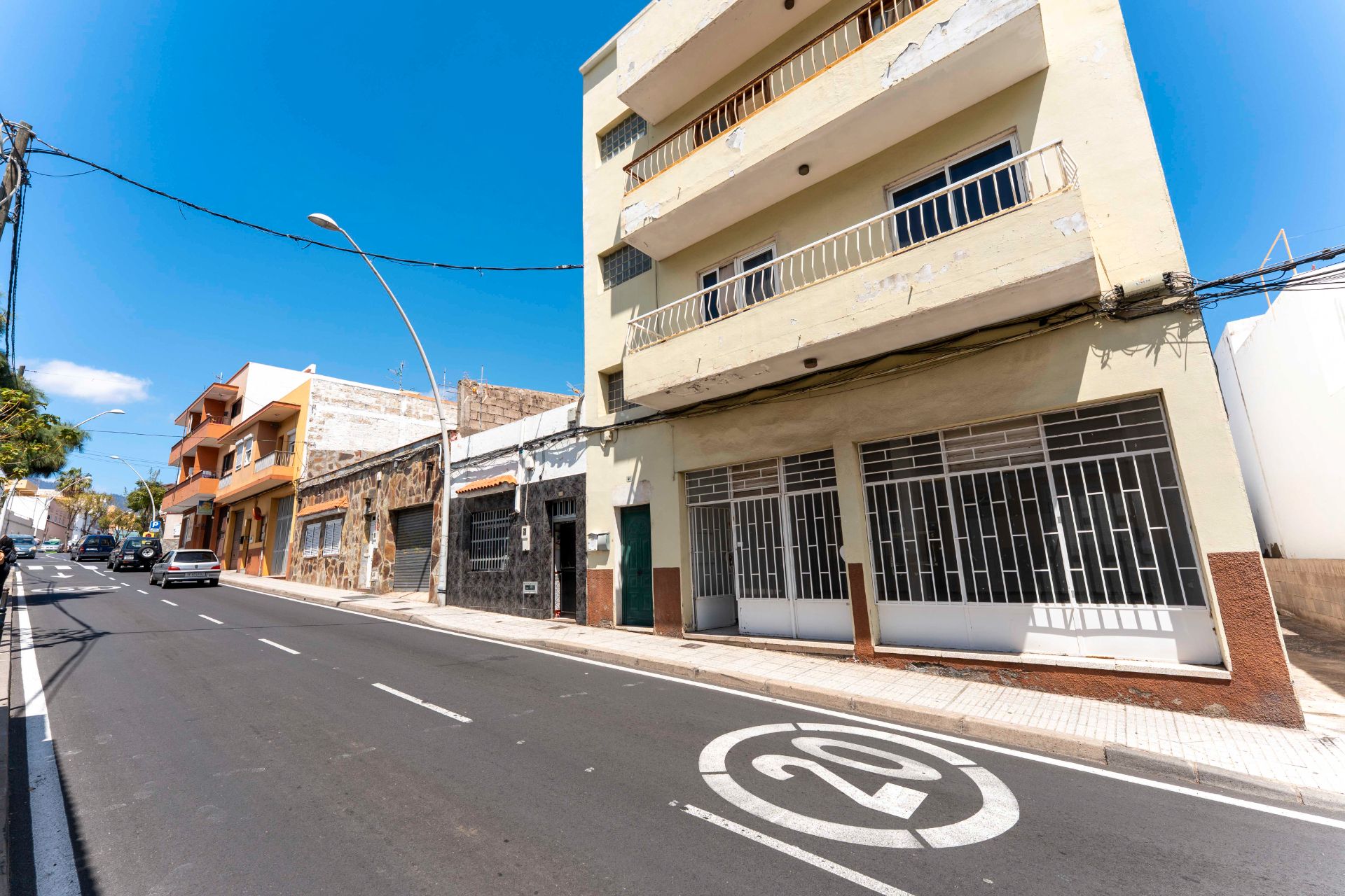 Vista exterior de Local en venda en Güímar