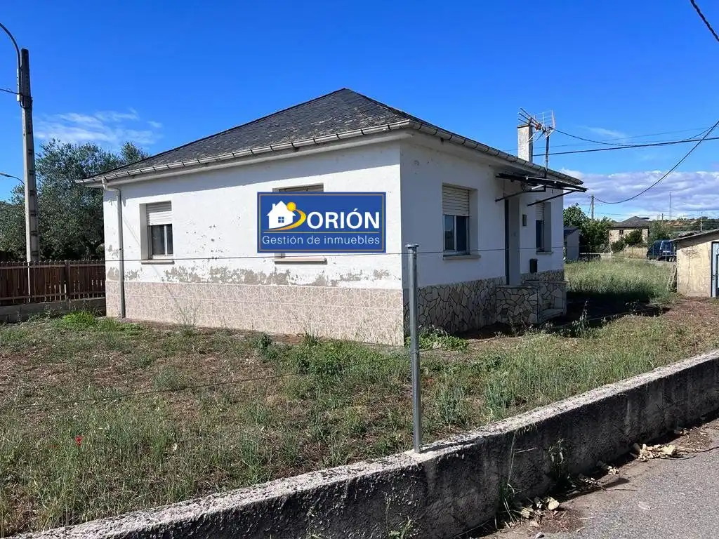 Casa rústica en venda a Villafranca del Bierzo, imagen 3