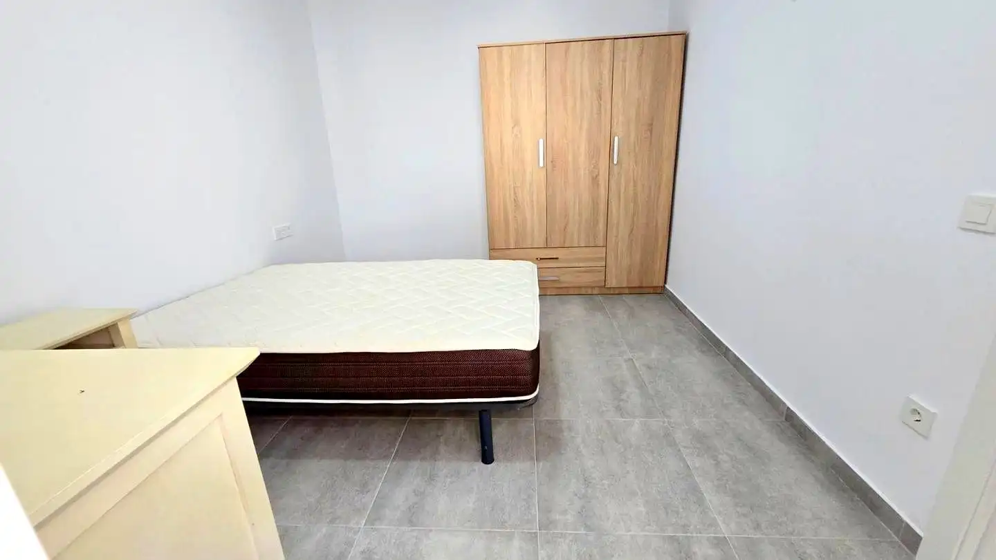 Bedroom of Apartments for rent in Gandia  with Furnished