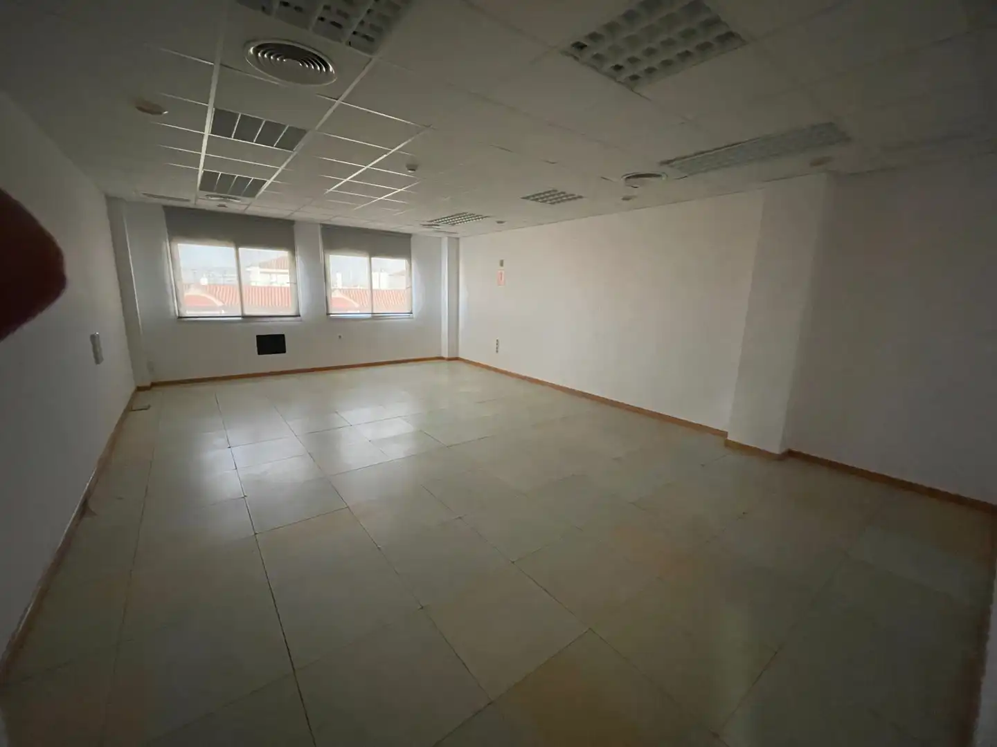 Office space with lift to rent in Avenida de Emilio Lemos 2, imagen 3