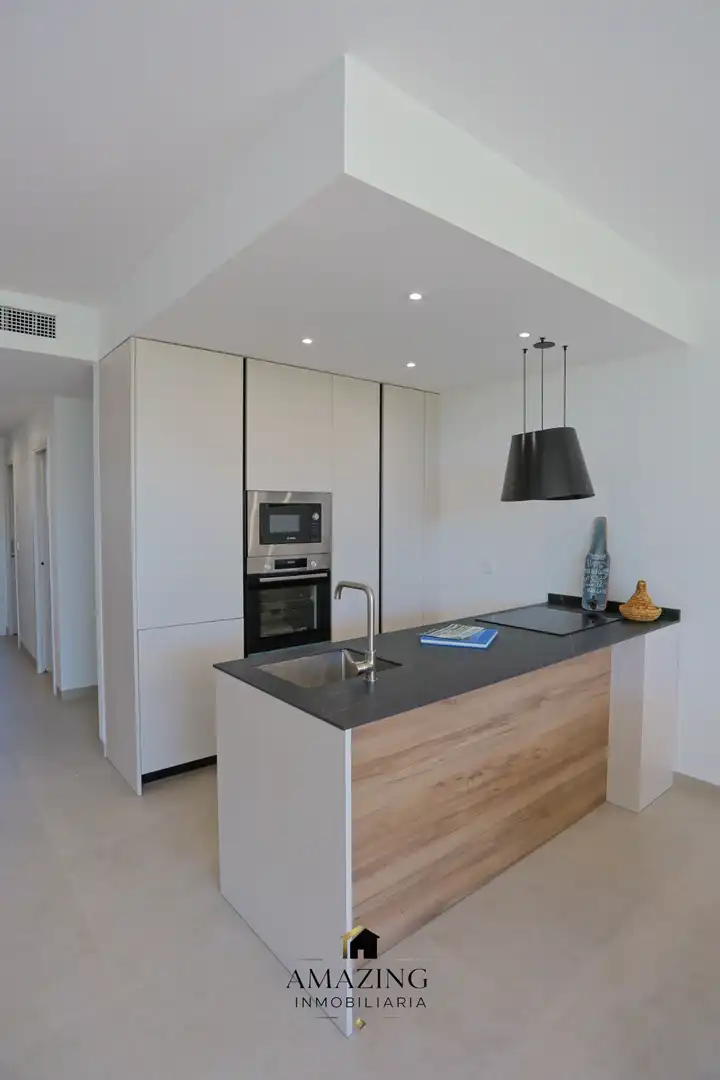 Cuina de Apartament en venda en Cartagena amb Aire condicionat, Calefacció i Terrassa