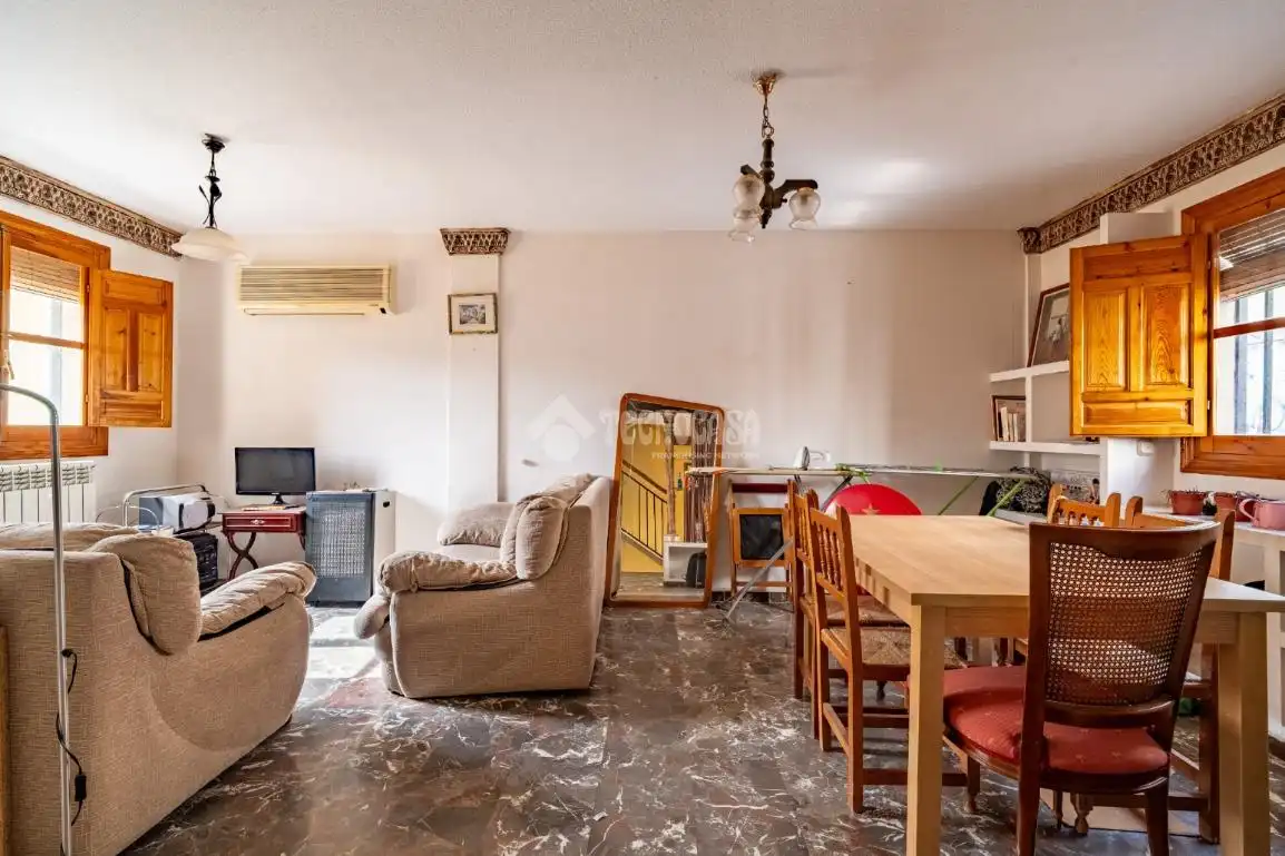Casa adosada en venta en Granada con Aire acondicionado