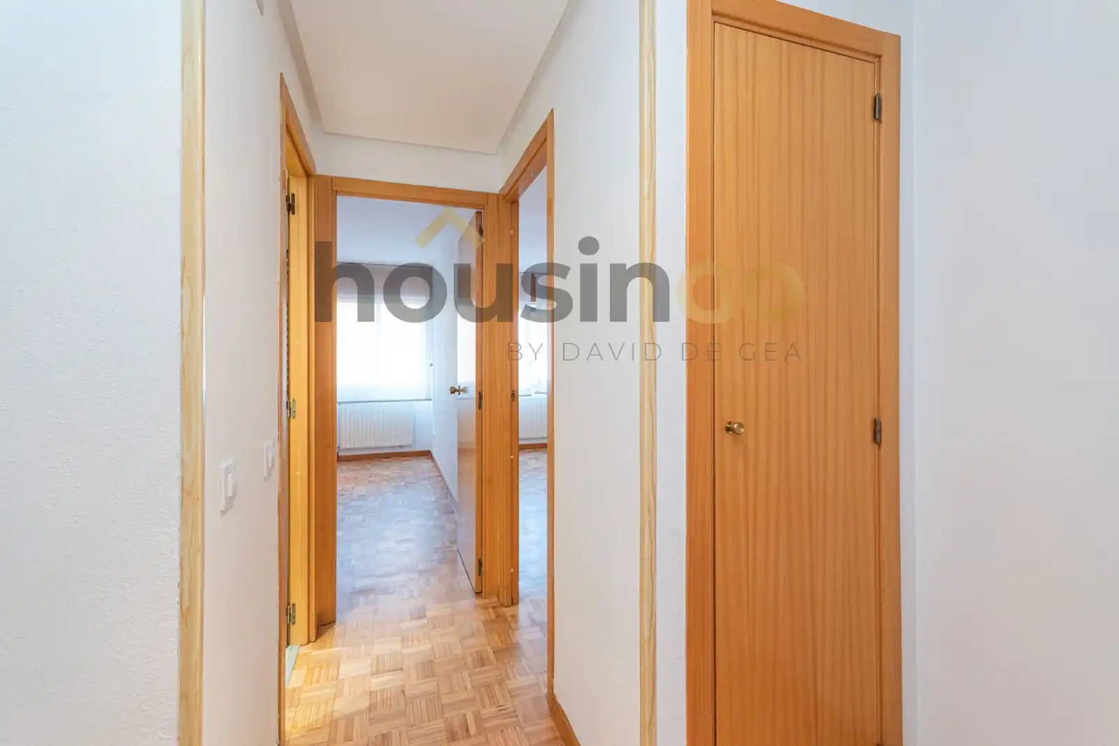 Flat for rent in Madrid  with Air Conditioner, Heating and Storage room