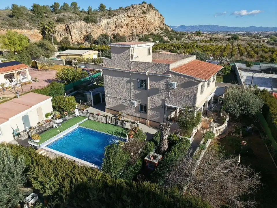 Casa o xalet en venda a Vilamarxant