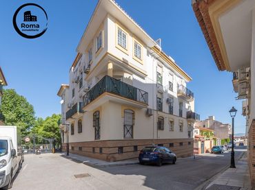 Piso con ascensor en venta en Ogíjares