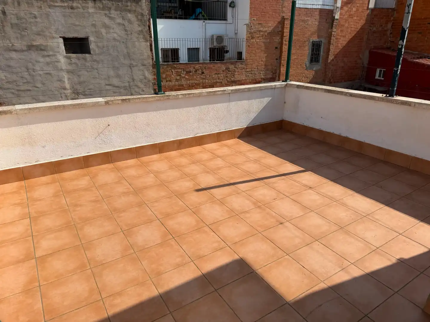 Terrasse von Dachboden zum Verkauf in Badalona mit Heizung, Terrasse und Ofen