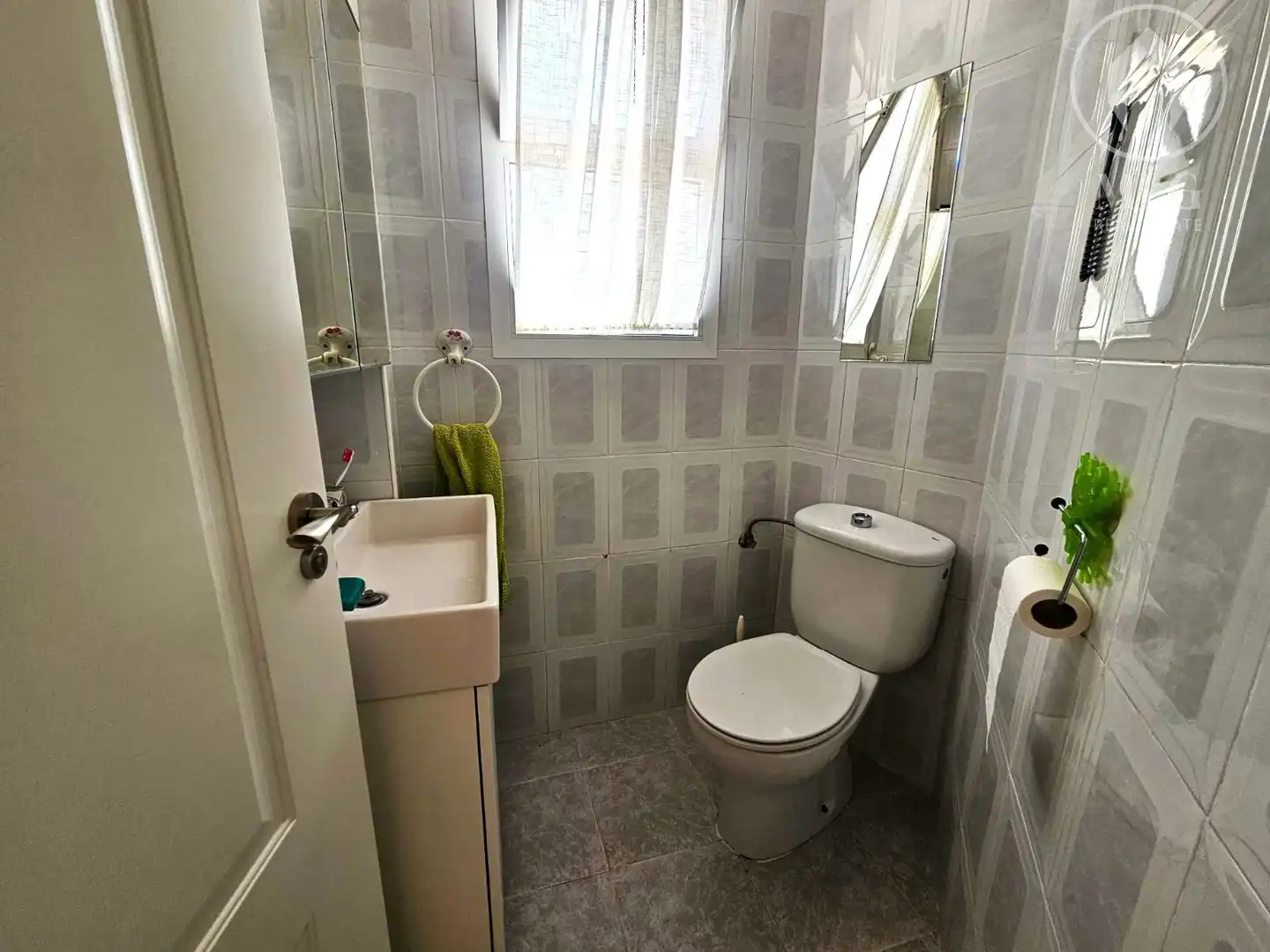 Baño de Casa adosada en venta en Alhaurín de la Torre con Aire acondicionado y Amueblado