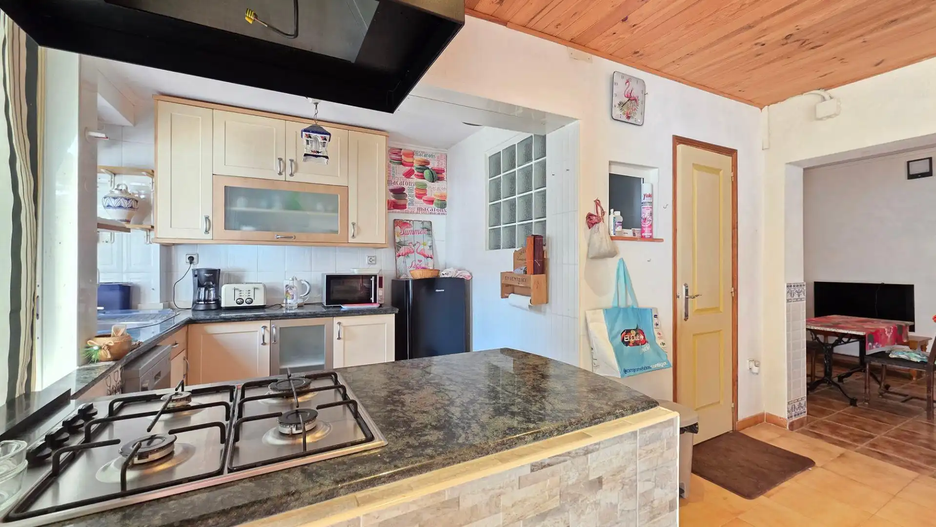 Cocina de Casa o chalet en venta en Daimús con Aire acondicionado, Jardín privado y Terraza
