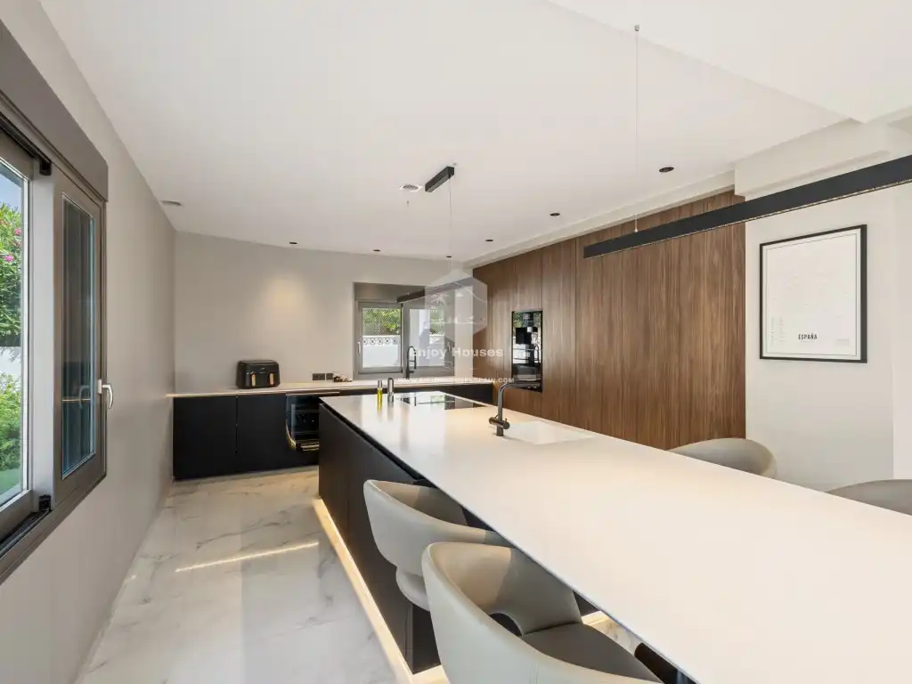 Casa con terraza en venta en Coloma, imagen 9