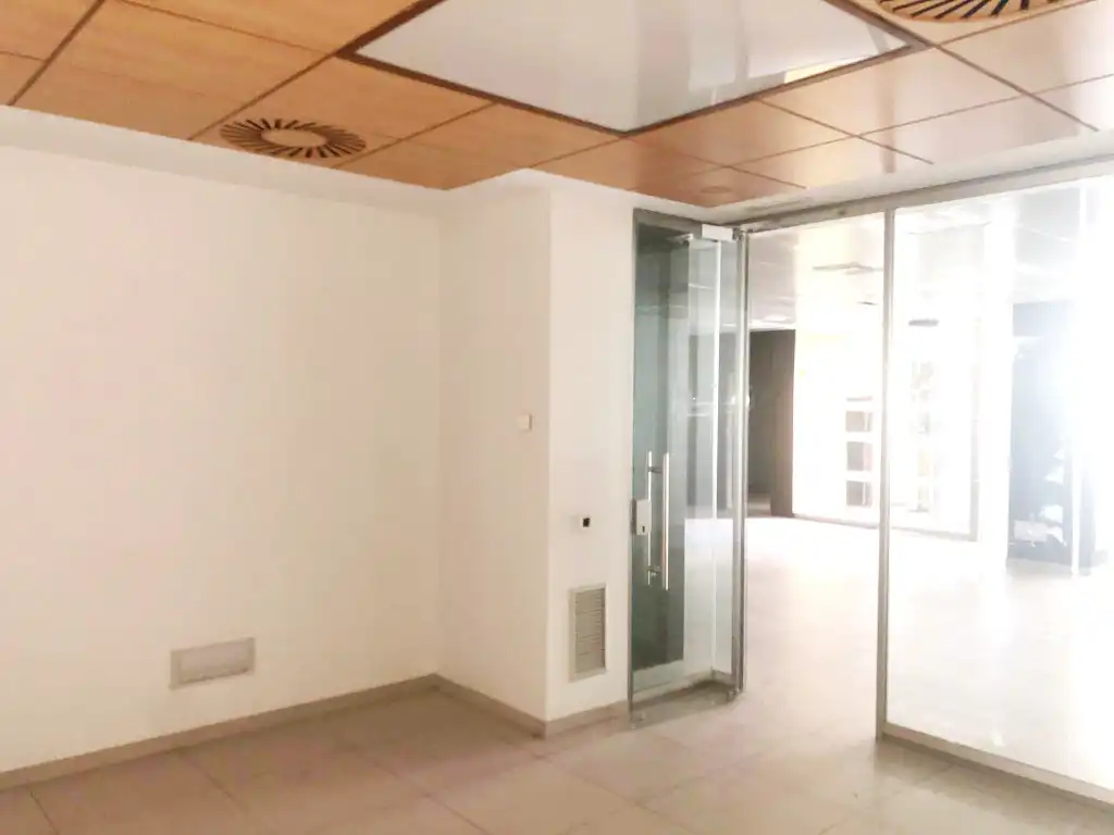 Local comercial de lloguer a Avenida de Valladolid, imagen 11