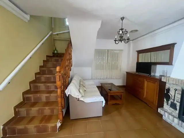 Casa adosada de alquiler en Carrer de Juan de la Cierva, Playa Muchavista