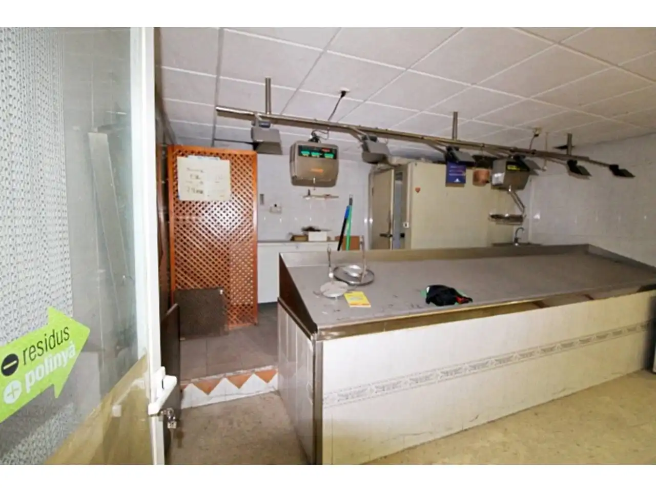 Business premises for sale in Avenida Sentmenat, imagen 3
