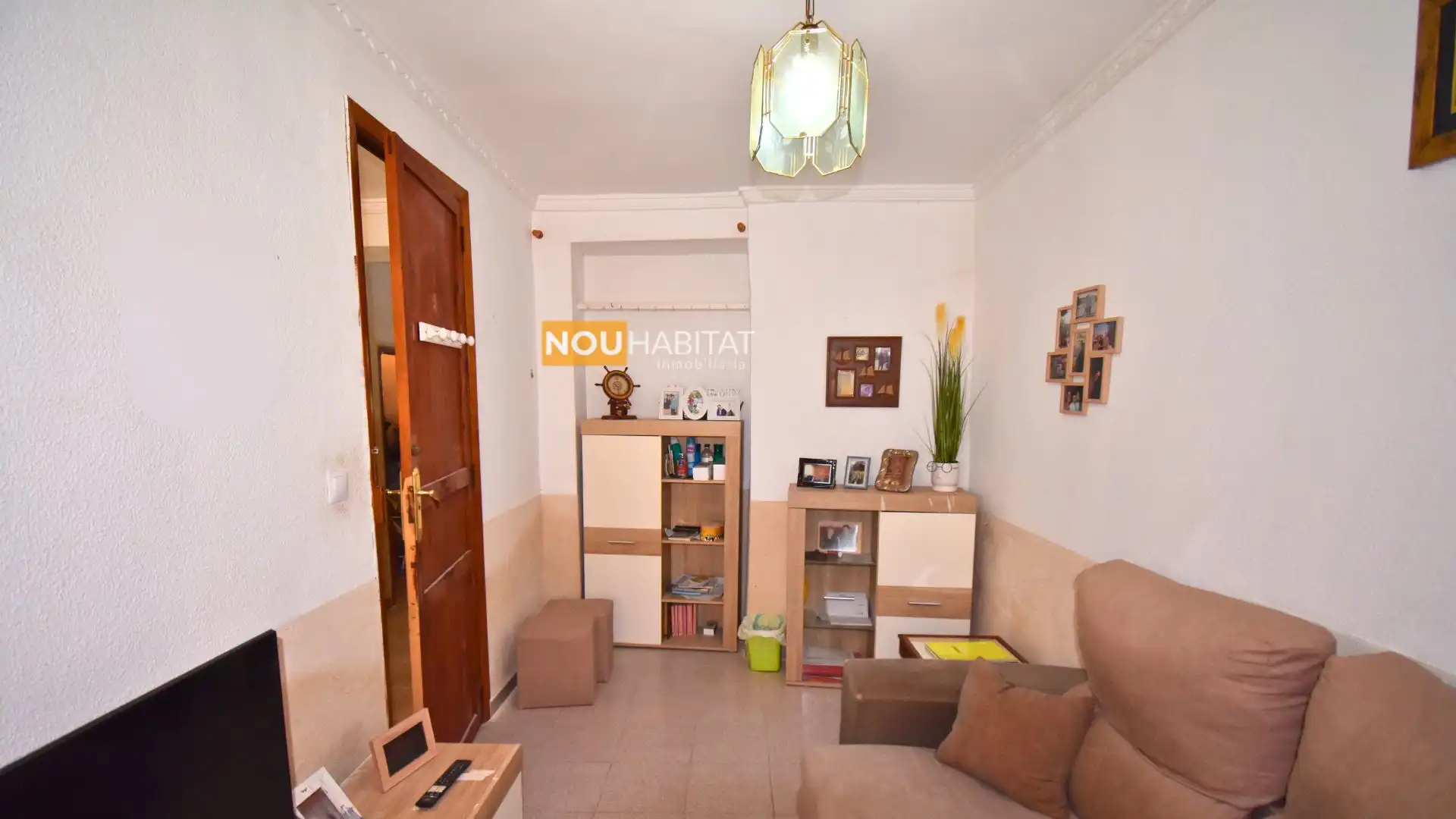 Casa amb terrassa en venda a Montserrat, imagen 2