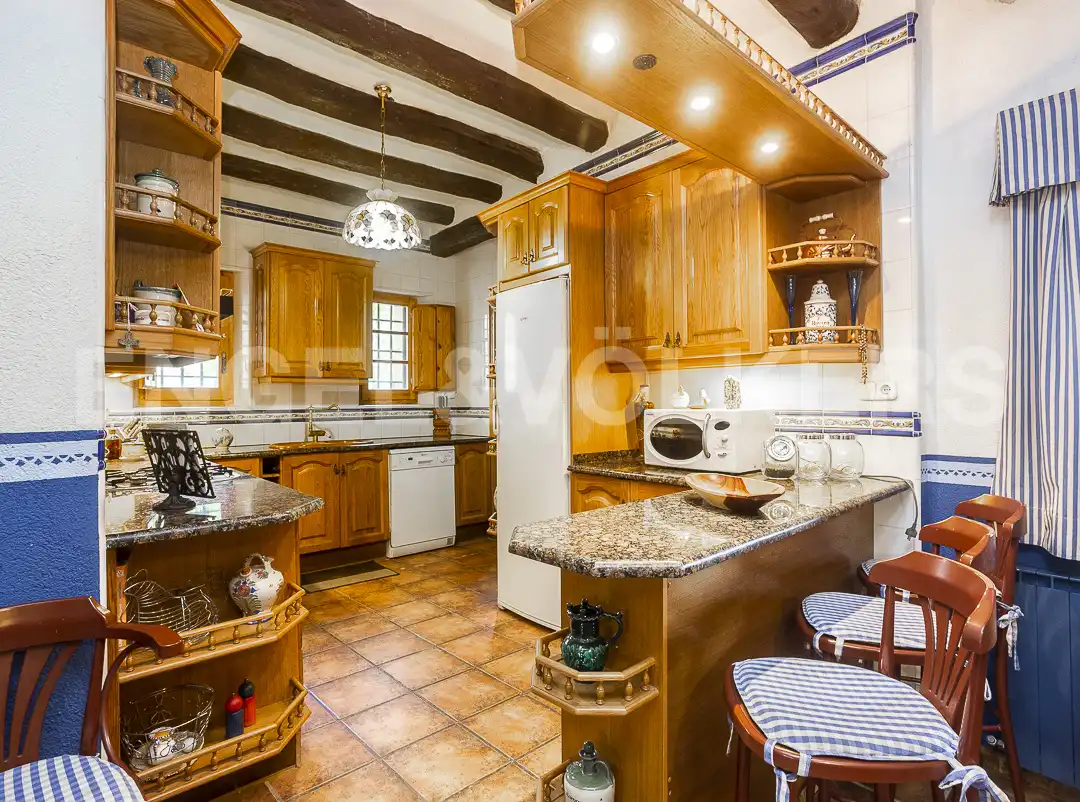 Cocina de Casa o chalet en venta en Pontons con Calefacción, Jardín privado y Parquet