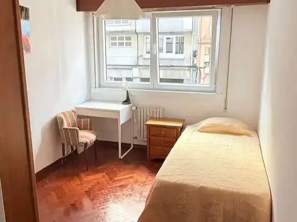 Habitació a Rúa Hospital, 2, Monte Alto - Zalaeta - Atocha