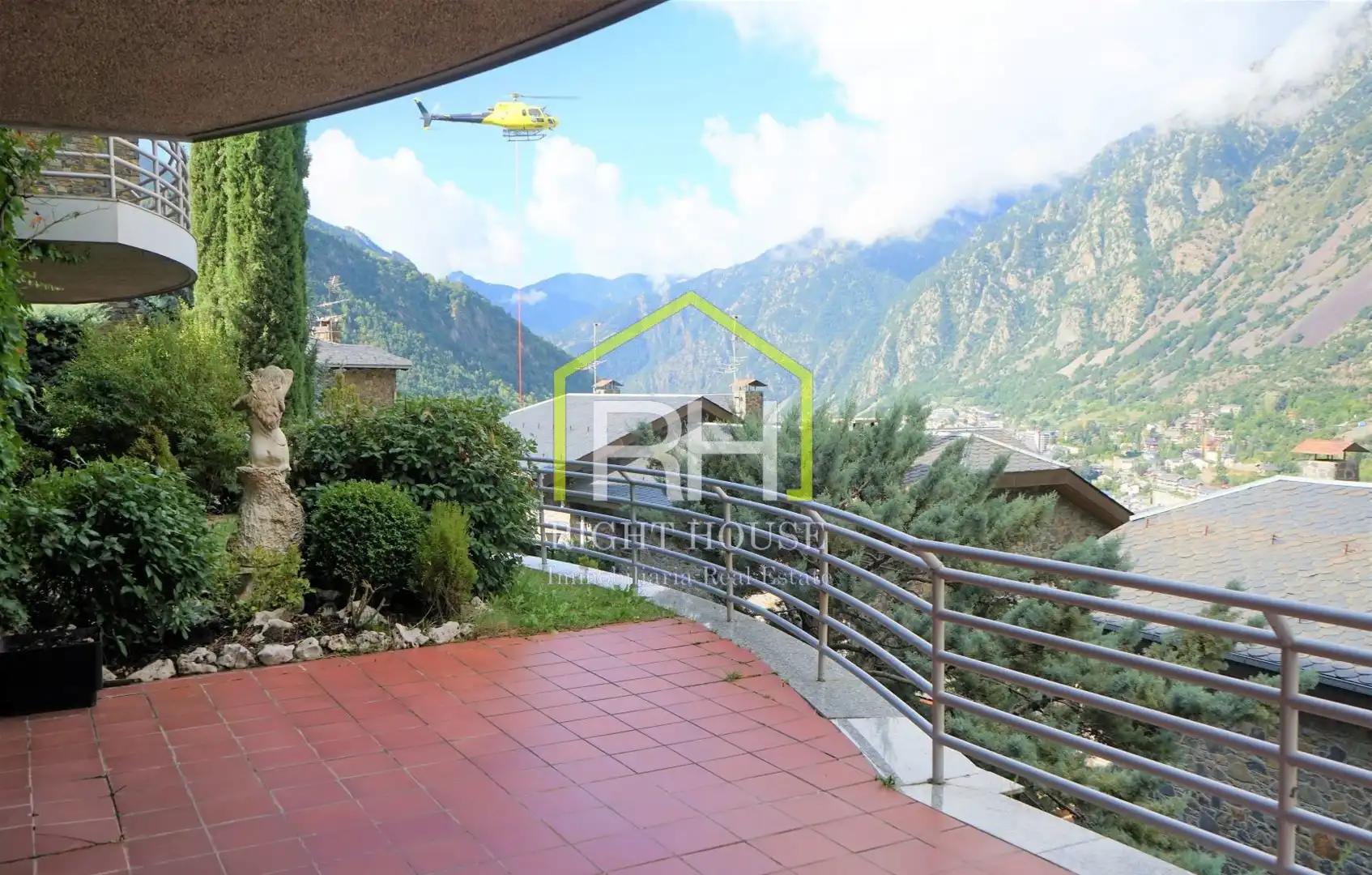 Terrace of Houses for sale in Escaldes – Engordany  with Heating, Private garden and Parquet flooring