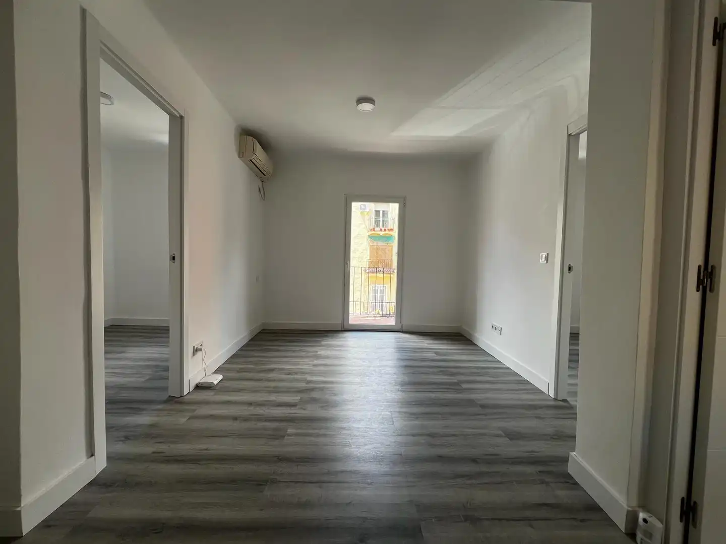 Bedroom of Flat for sale in Madrid
