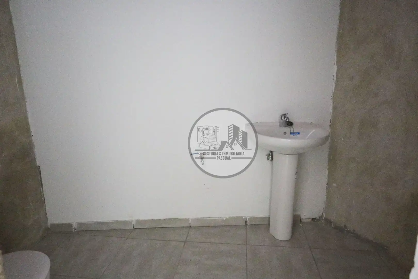 Bany de Casa o xalet en venda en Alcañiz amb Aire condicionat, Calefacció i Balcó
