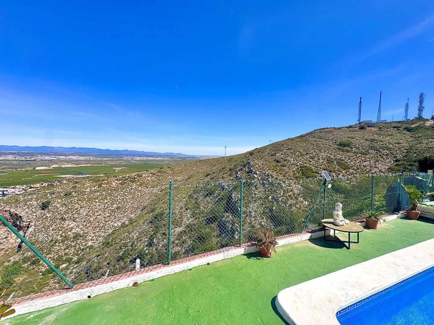 Terraza de Casa o chalet en venta en Chiva con Terraza y Piscina comunitaria