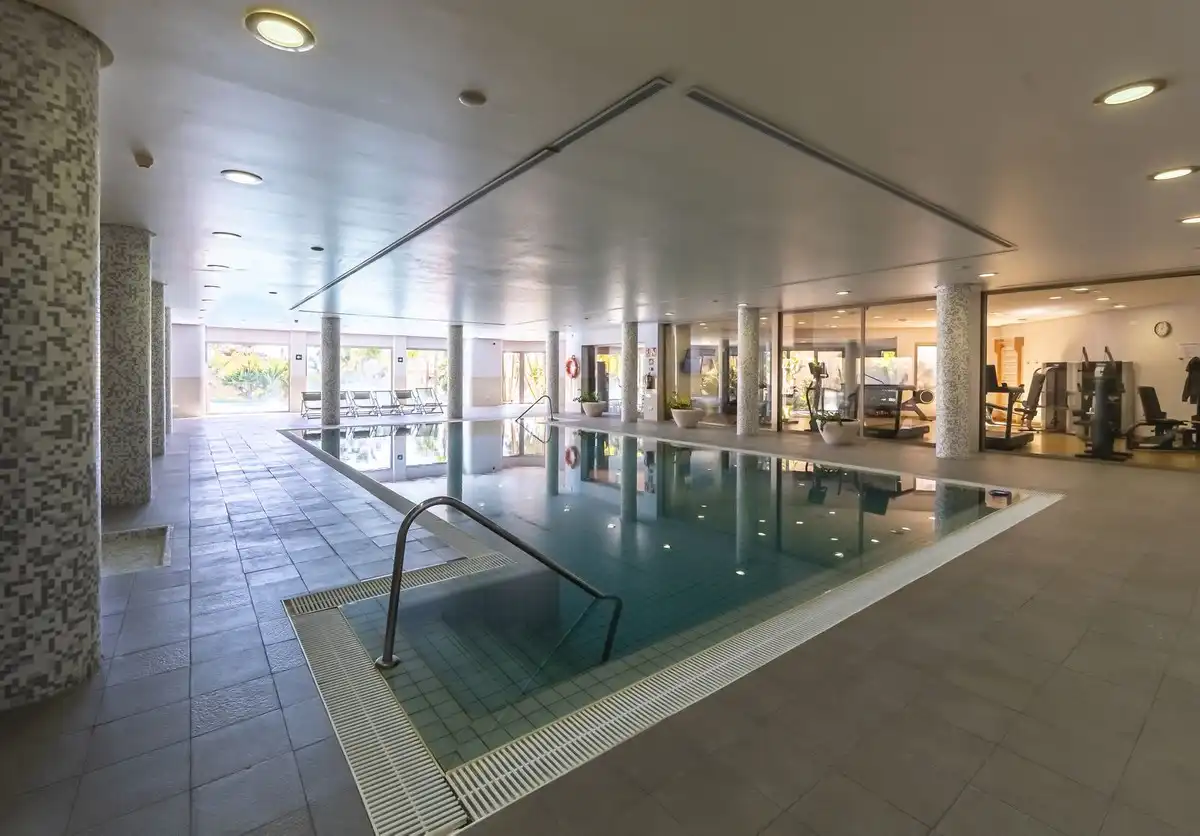Piso con ascensor en venta en Milla de Oro, imagen 37