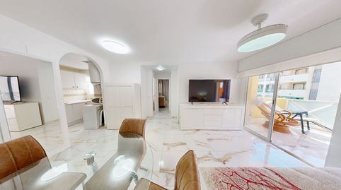 Foto 2 de Piso en venta en Calle San Luis, 21, Parque de las Naciones, Torrevieja