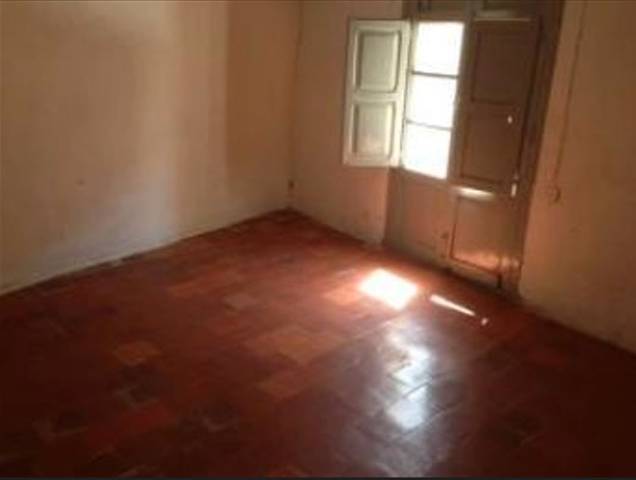 Piso en Venta en Plaza Trucharte en La Puebla de Valverde