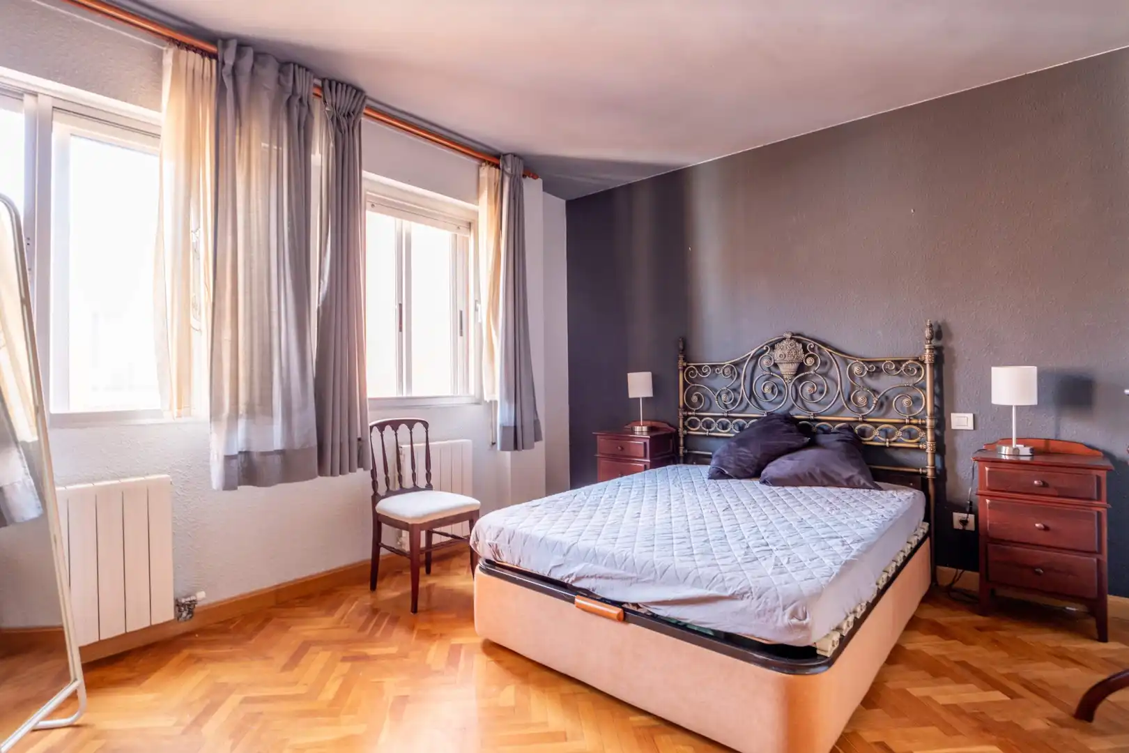 Habitación de Piso en venta en Zaragoza con Calefacción, Parquet y Terraza