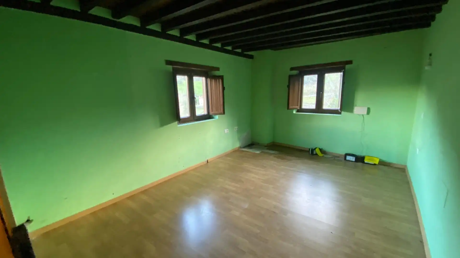 Casa o xalet en venda en Pesaguero amb Jardí privat
