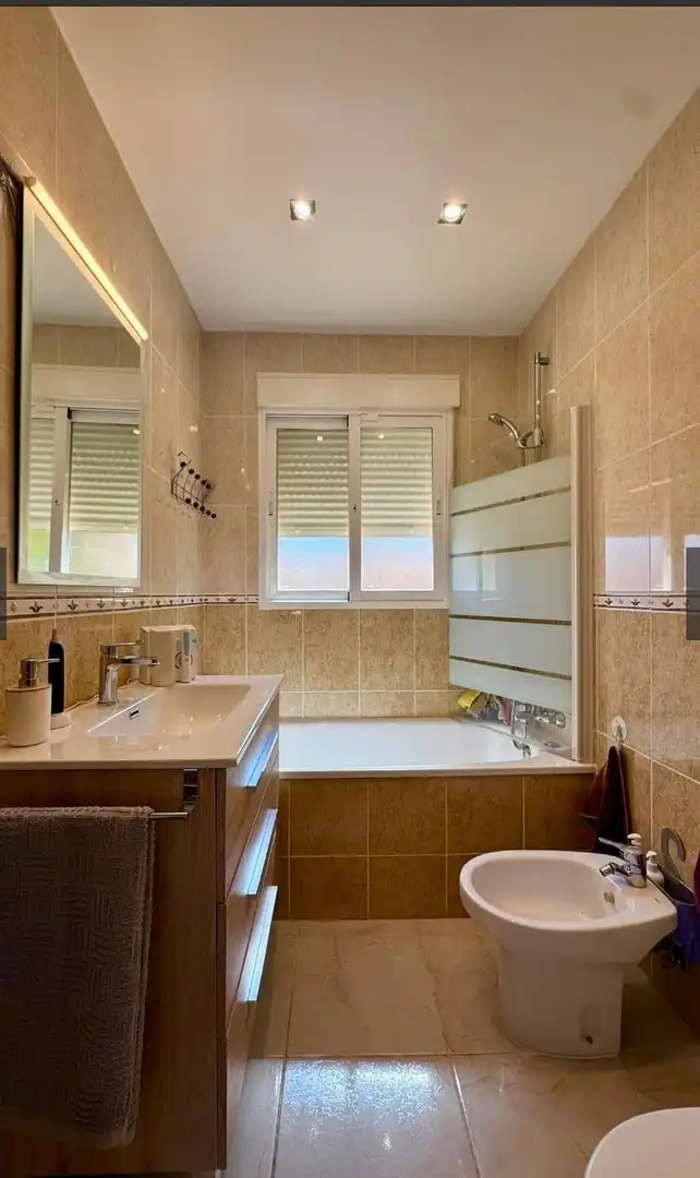 Bany de Casa o xalet en venda en La Nucia amb Aire condicionat, Calefacció i Terrassa
