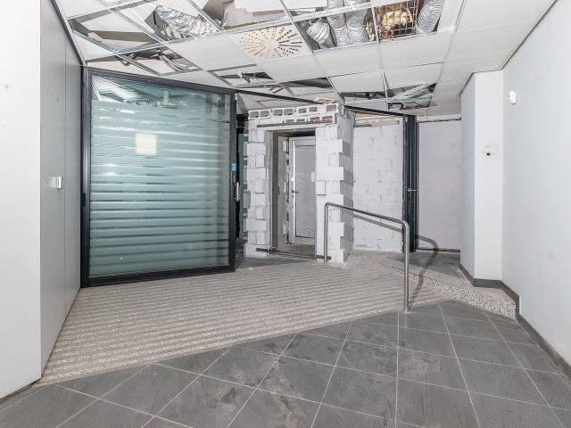 Local comercial en Venta en Almeria... en Hostafrancs