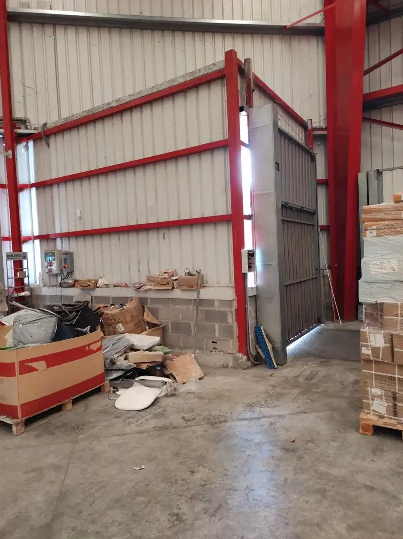 Local en venta en Obanos