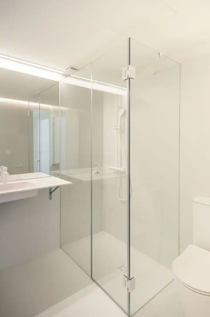 Bathroom of Flat for rent in Valencia  with Air Conditioner, Heating and Furnished
