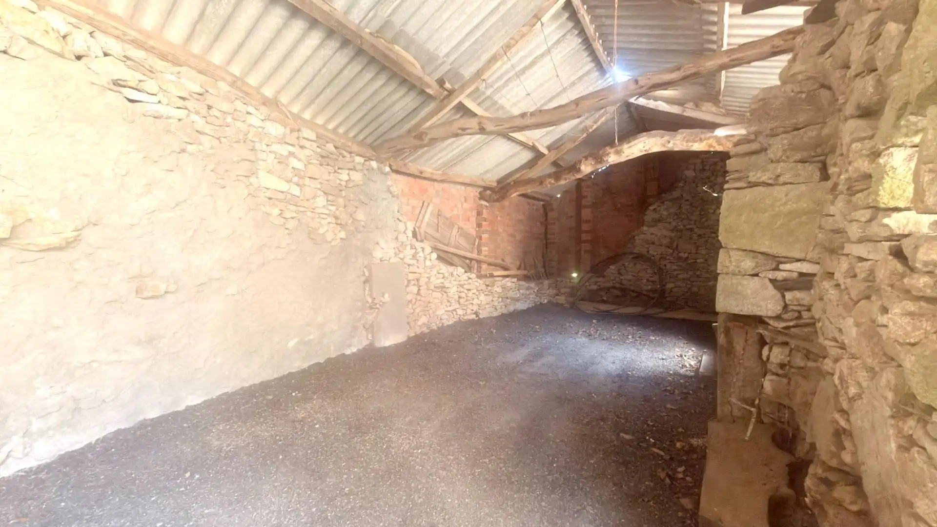 Casa o xalet en venda en Dozón amb Calefacció, Terrassa i Traster