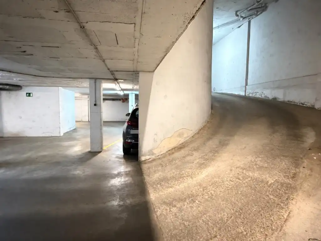 Parking de Garaje en venta en Girona