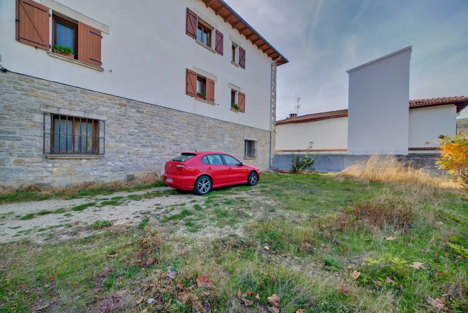 Vista exterior de Edificio en venta en Cendea de Olza / Oltza Zendea