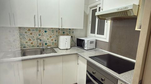Foto 2 de Piso en venta en Carrer Bòbiles, La Florida, L'Hospitalet de Llobregat