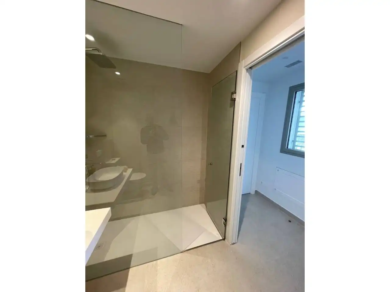 Baño de Apartamento en venta en Palamós con Aire acondicionado, Calefacción y Terraza