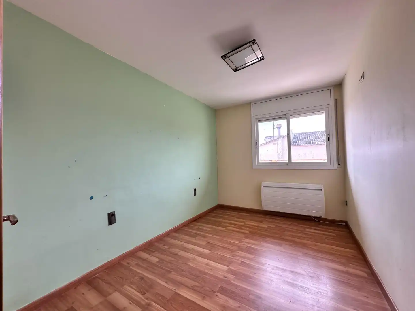 Habitación de Casa o chalet en venta en La Bisbal del Penedès con Parquet