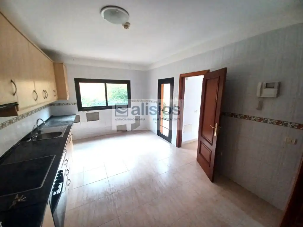 Cuina de Casa adosada en venda en Adeje
