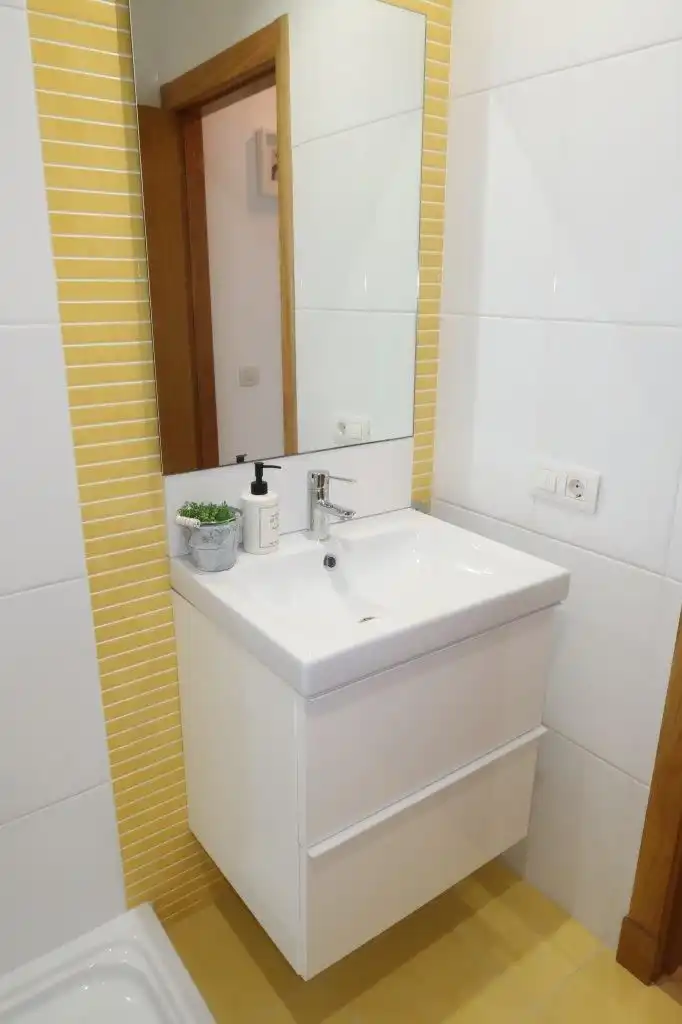 Baño de Piso en venta en A Coruña Capital  con Calefacción, Terraza y Trastero